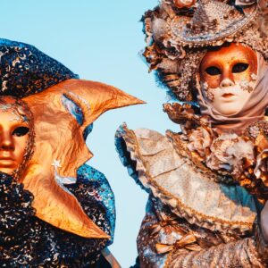 Hoe kies je een outfit voor carnaval die echt bij je past