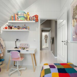 Waarom het bureau in de kinderkamer vaak leeg blijft