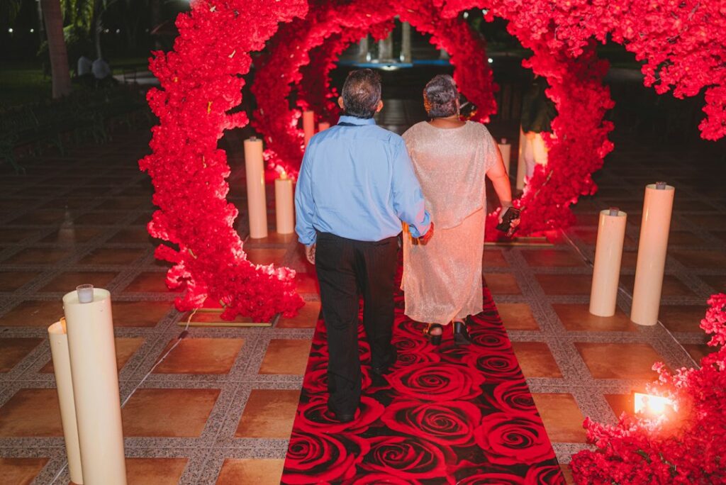 Dresscode red carpet: dit draag je (en wat je beter kunt vermijden) Dresscode red carpet: dit draag je (en wat je beter kunt vermijden)