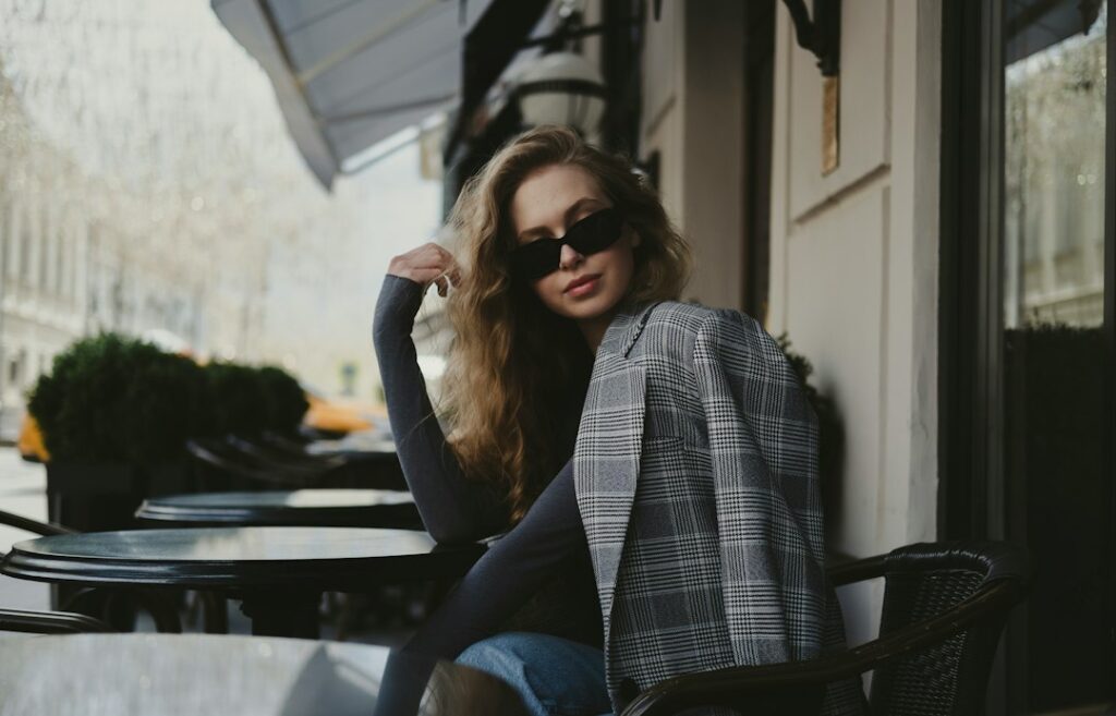 Dresscode casual chic: dit draag je (en dit niet)