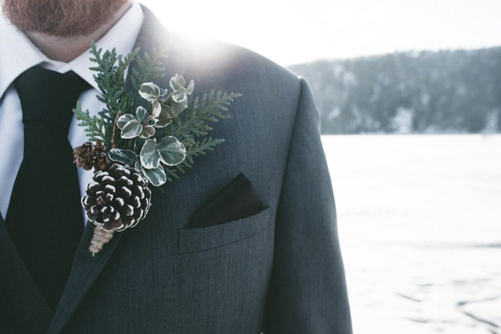 Dresscode bruiloft winter: wat draag je naar een winterse bruiloft? Dresscode bruiloft winter: wat draag je naar een winterse bruiloft?
